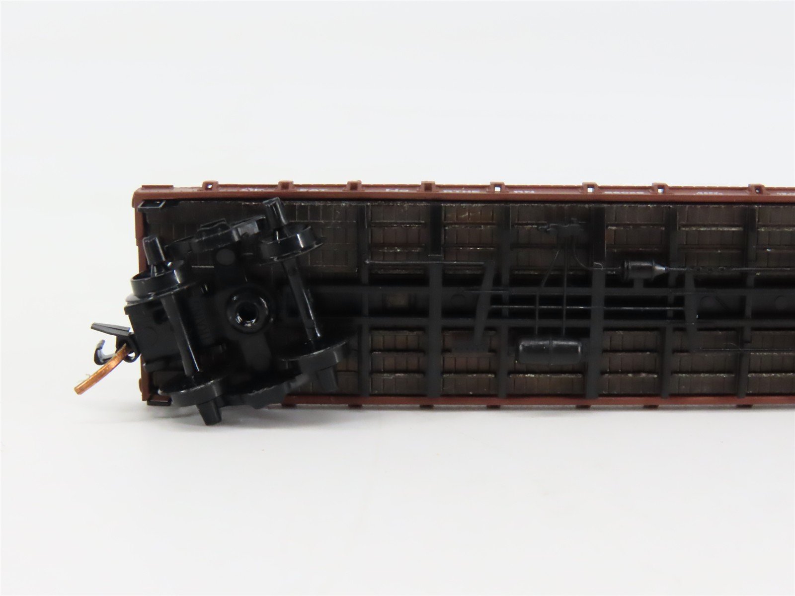 N Scale Micro-Trains 44010 GN Great Northern 50' Flat Car 66029 RTR