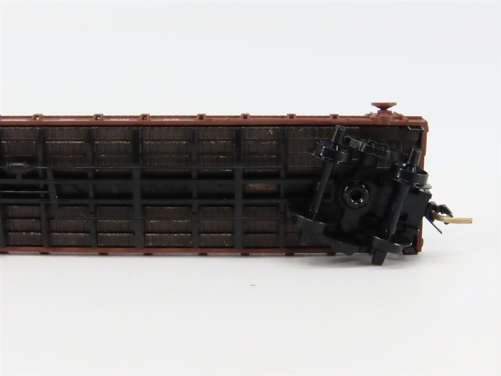 N Scale Micro-Trains 44010 GN Great Northern 50' Flat Car 66029 RTR