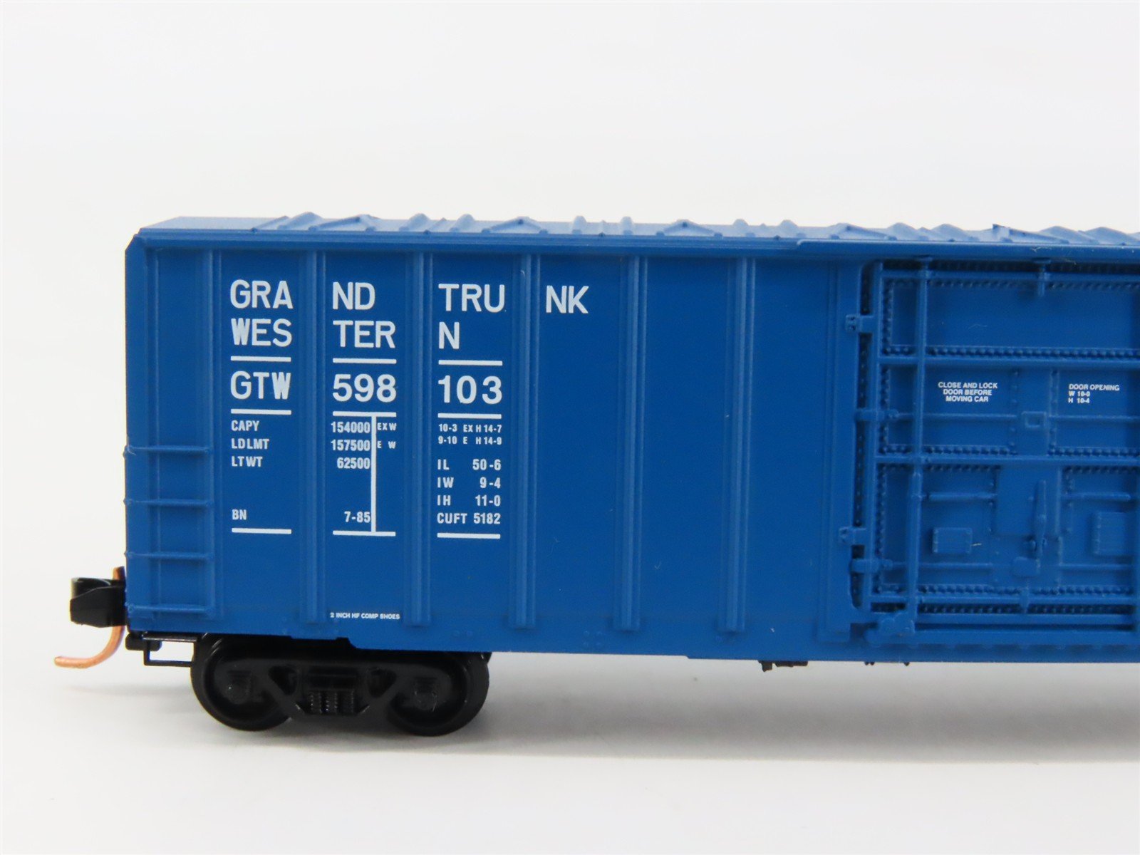 N Scale Micro-Trains 27220 GTW Grand Trunk Western 50' Box Car 598103 RTR