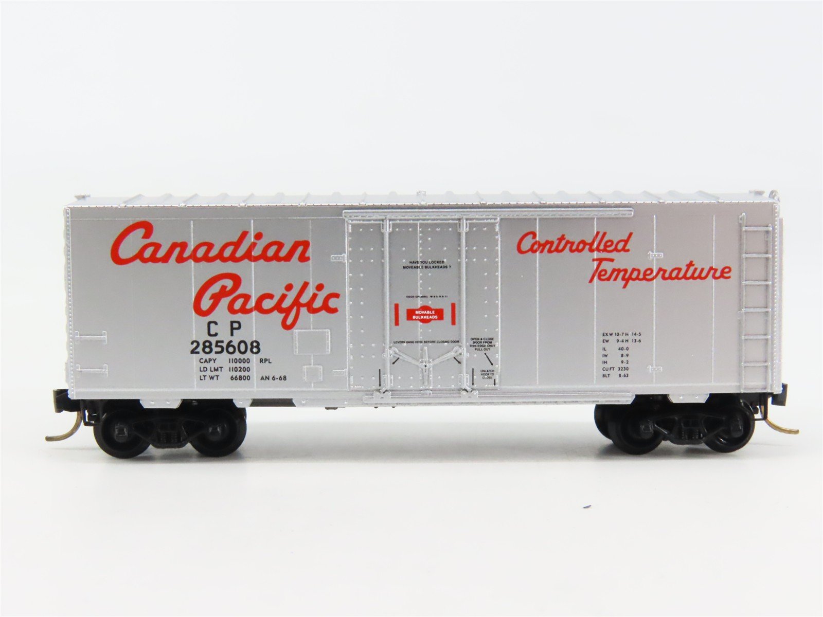 N Scale Micro-Trains 74040/1 CP Canadian Pacific 40' Box Car 285608 RTR