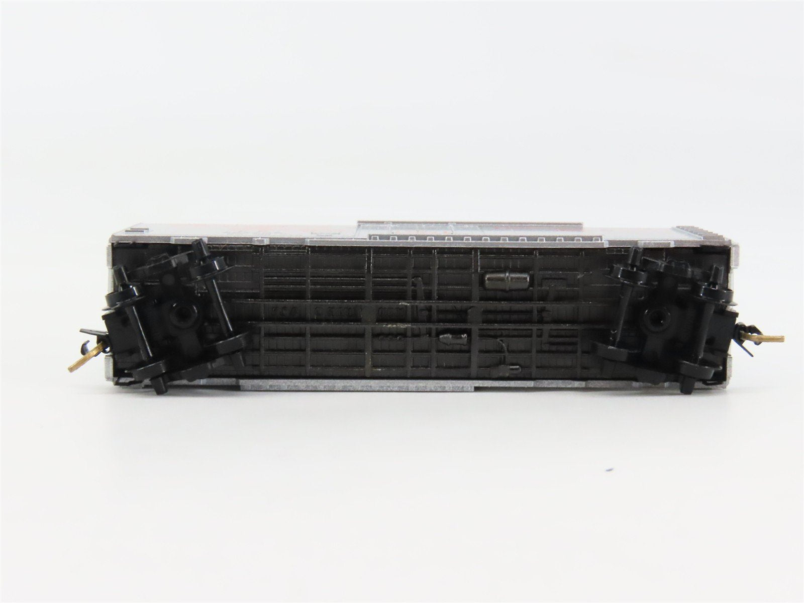 N Scale Micro-Trains 74040/1 CP Canadian Pacific 40' Box Car 285608 RTR