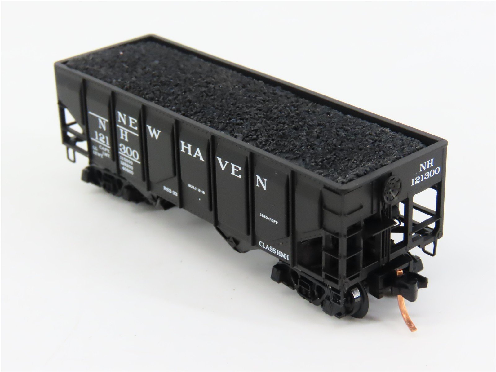 N Scale Micro-Trains 08500030 NH New Haven 33' Hopper 121300 RTR