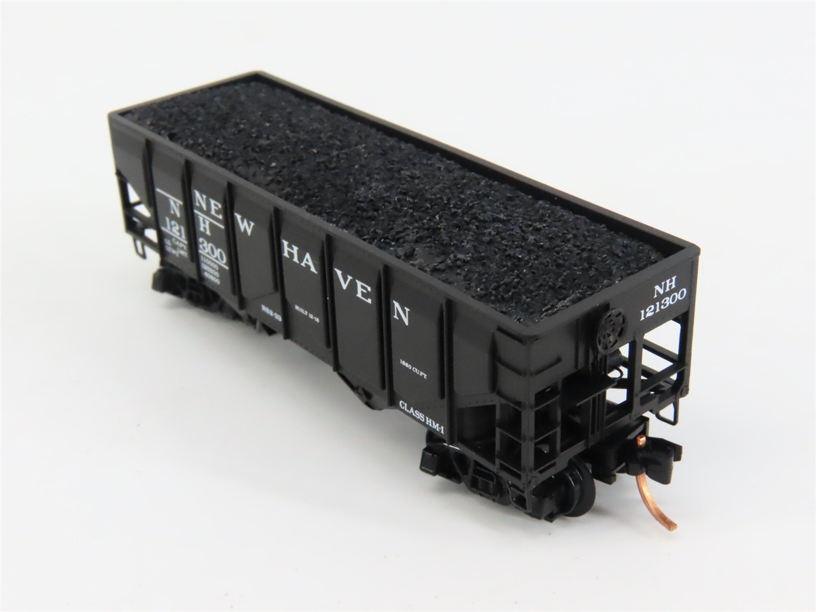 N Scale Micro-Trains 08500030 NH New Haven 33' Hopper 121300 RTR
