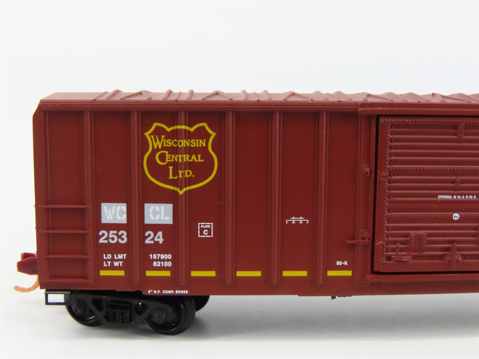 N Scale Micro-Trains 02500680 WCCL Wisconsin Central 50' Box Car 25324 RTR