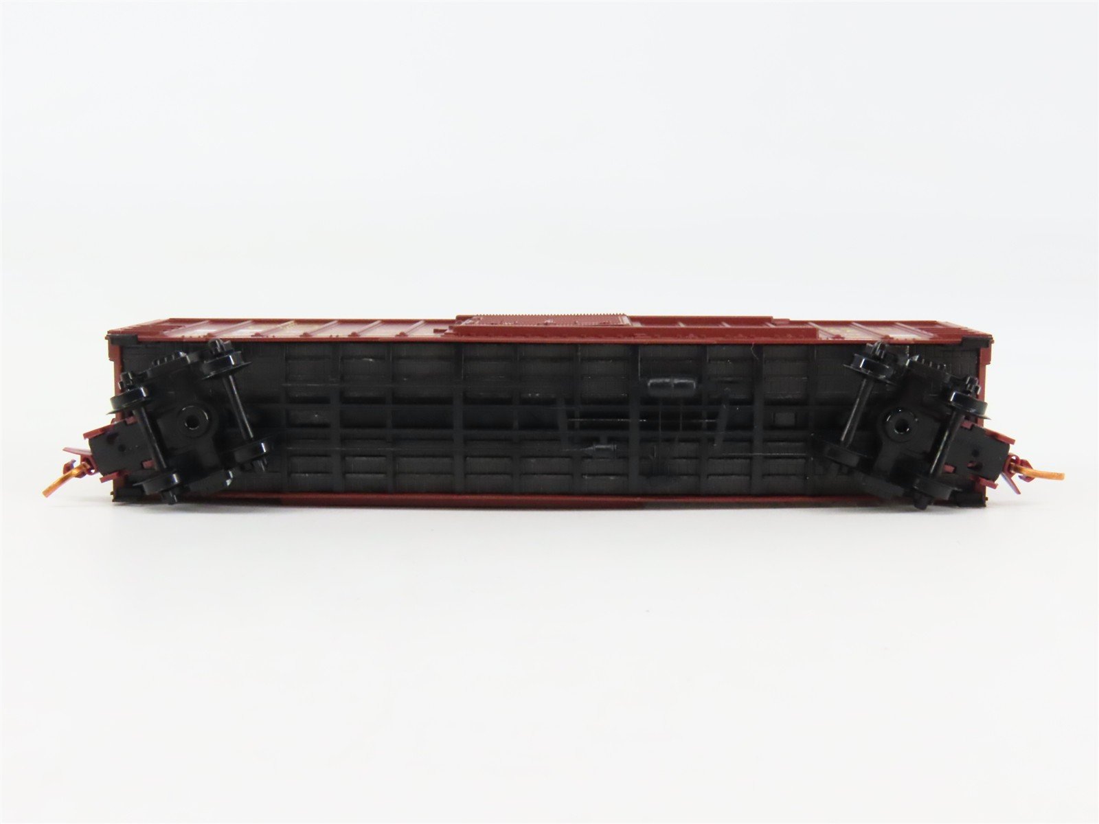 N Scale Micro-Trains 02500680 WCCL Wisconsin Central 50' Box Car 25324 RTR
