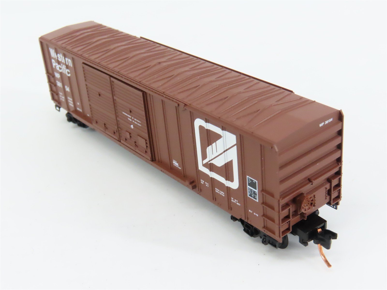 N Scale Micro-Trains 30080 WP Western Pacific 50' Box Car 38154 RTR