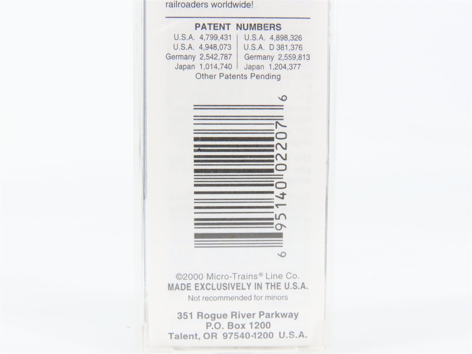 N Scale Micro-Trains 25600 AN Apalachicola Northern 50' Box Car 7033 RTR