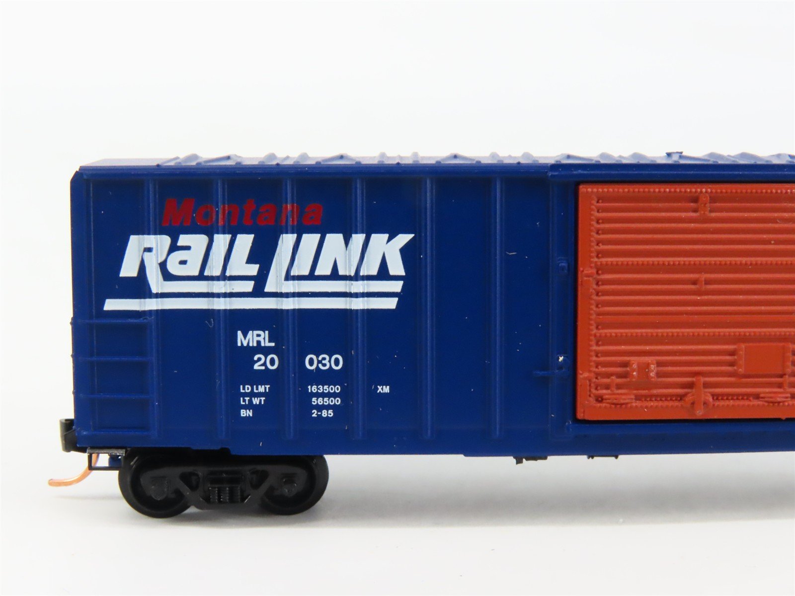 N Scale Micro-Trains 25620 MRL Montana Rail Link 50' Box Car 20030 RTR