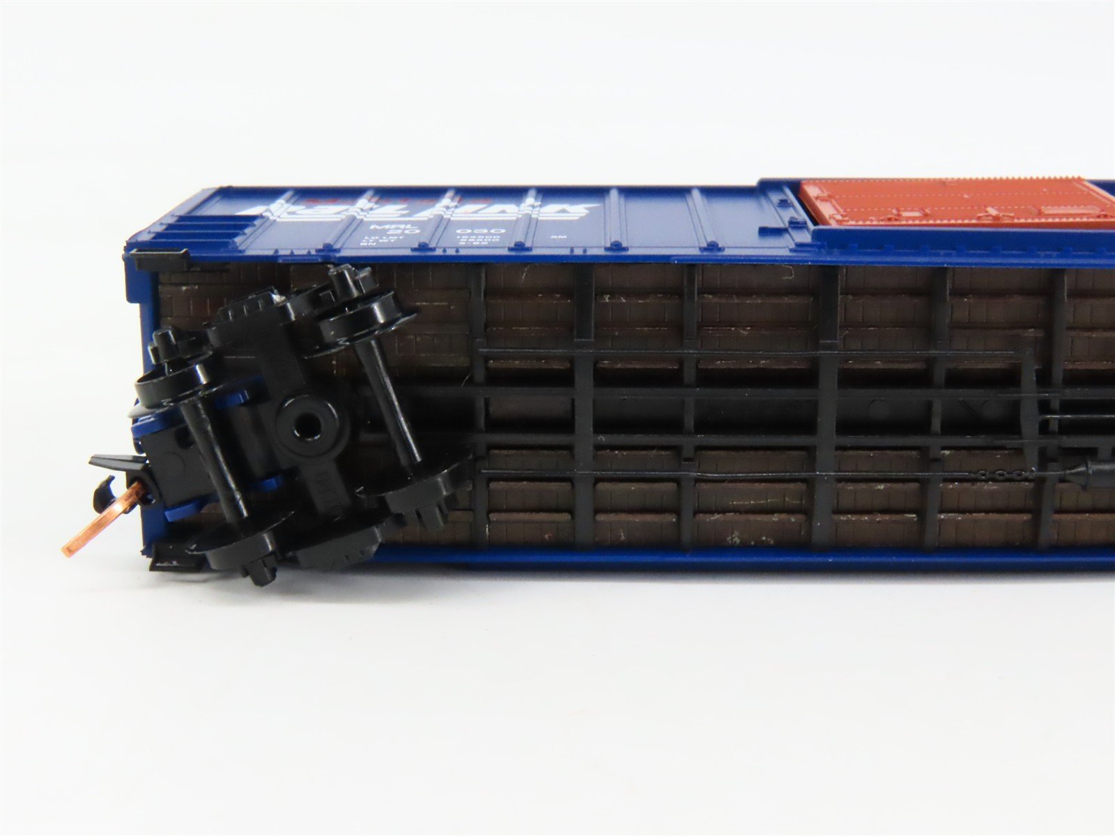 N Scale Micro-Trains 25620 MRL Montana Rail Link 50' Box Car 20030 RTR