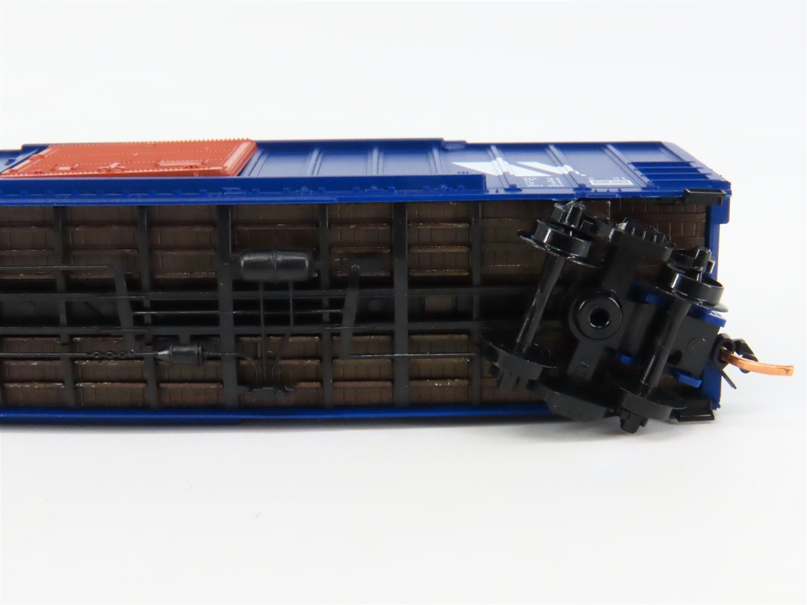 N Scale Micro-Trains 25620 MRL Montana Rail Link 50' Box Car 20030 RTR