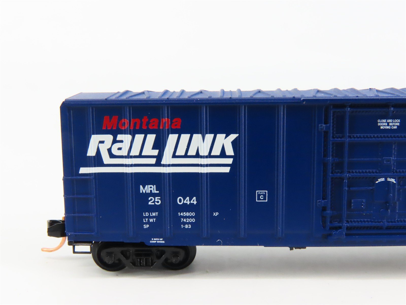 N Scale Micro-Trains 27290 MRL Montana Rail Link 50' Box Car 25044 RTR