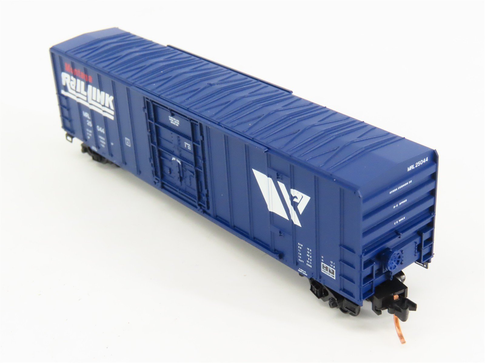 N Scale Micro-Trains 27290 MRL Montana Rail Link 50' Box Car 25044 RTR