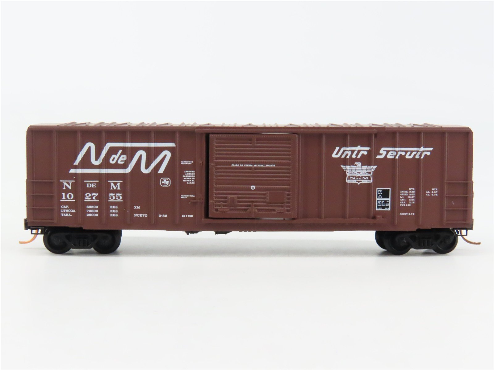 N Scale Micro-Trains 25320 NdeM National Railways of Mexico 50' Box Car RTR