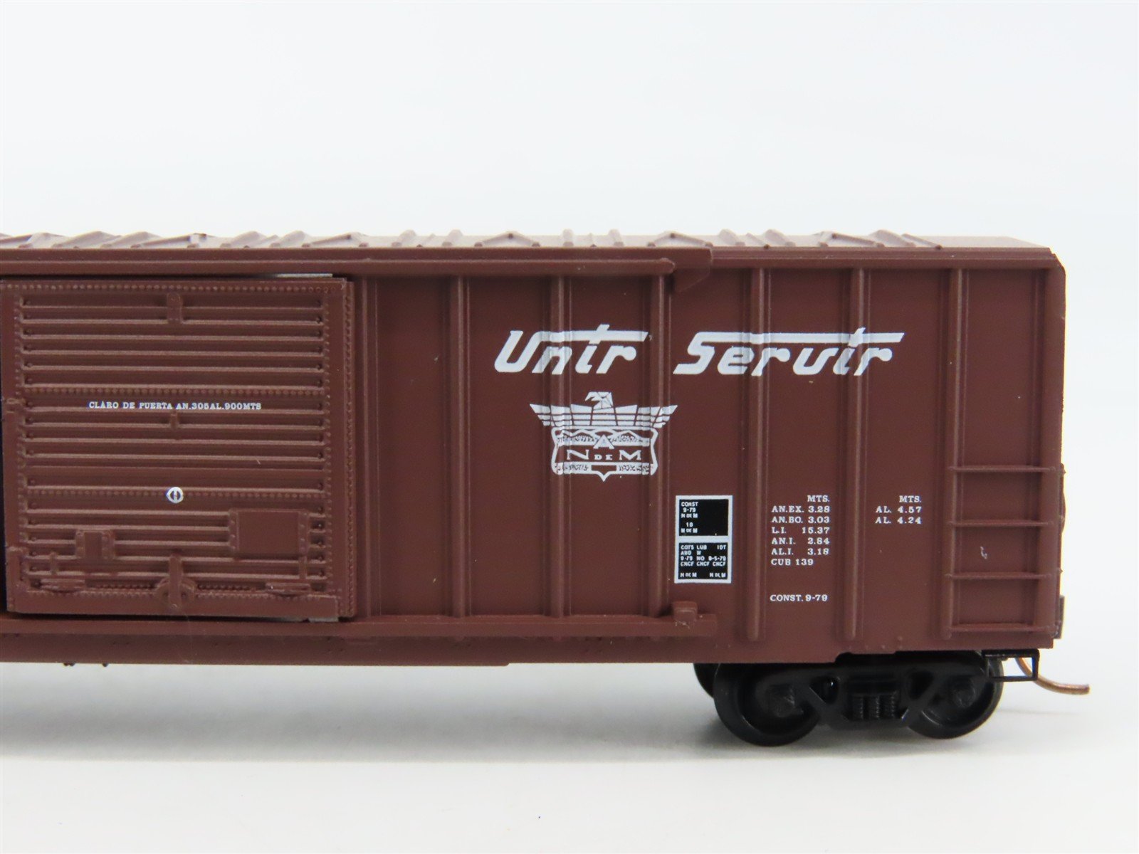 N Scale Micro-Trains 25320 NdeM National Railways of Mexico 50' Box Car RTR