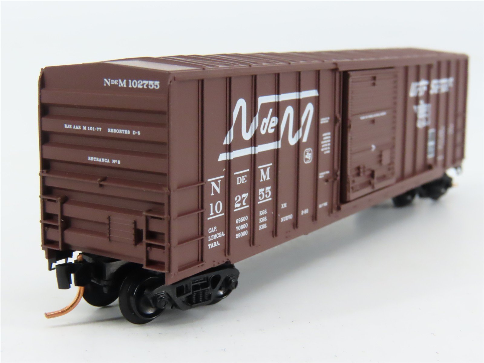 N Scale Micro-Trains 25320 NdeM National Railways of Mexico 50' Box Car RTR