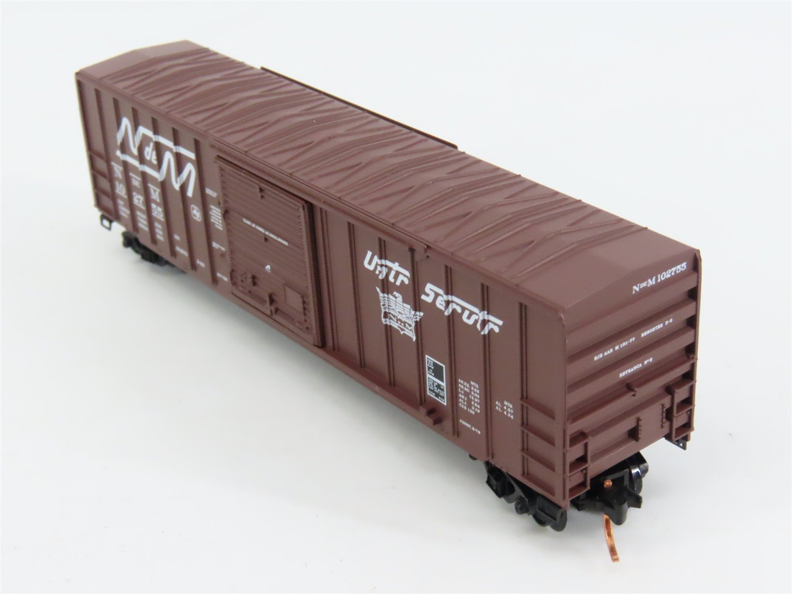 N Scale Micro-Trains 25320 NdeM National Railways of Mexico 50' Box Car RTR