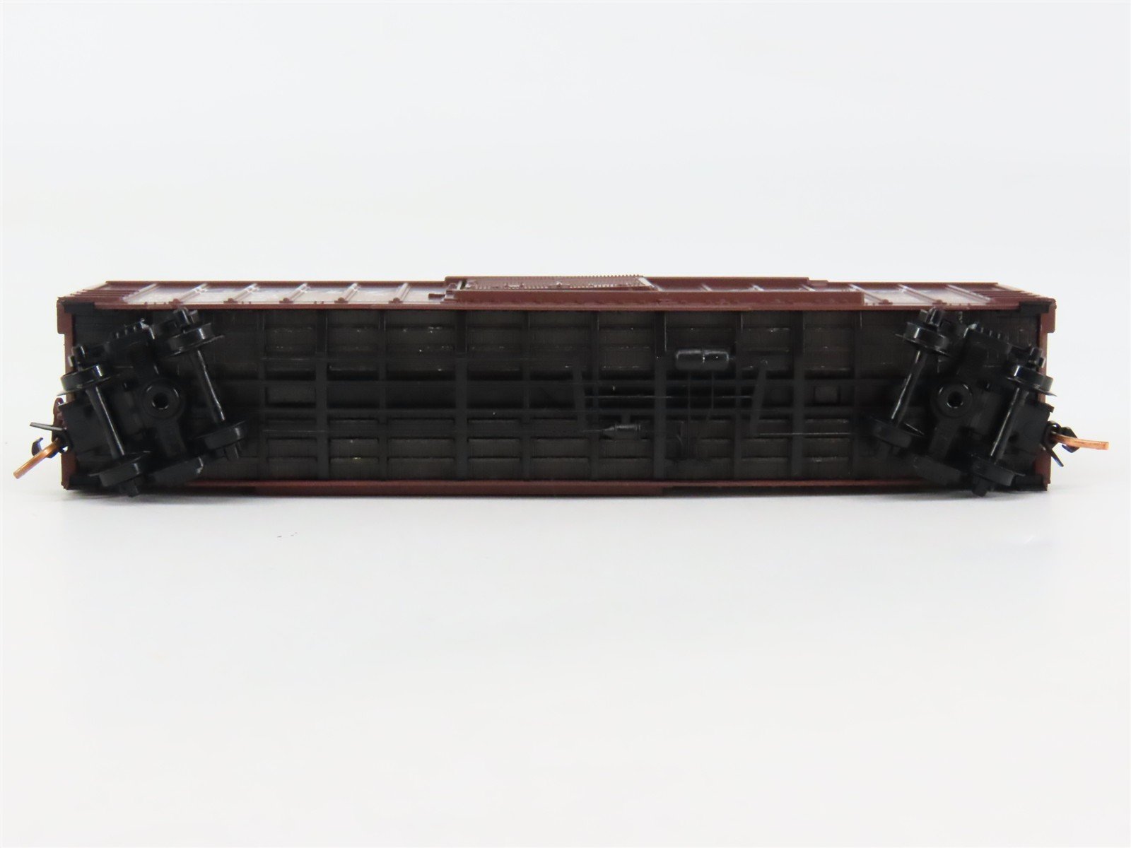 N Scale Micro-Trains 25320 NdeM National Railways of Mexico 50' Box Car RTR