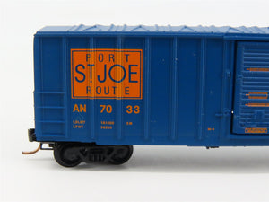 N Scale Micro-Trains 25600 AN Apalachicola Northern 50' Box Car 7033 RTR