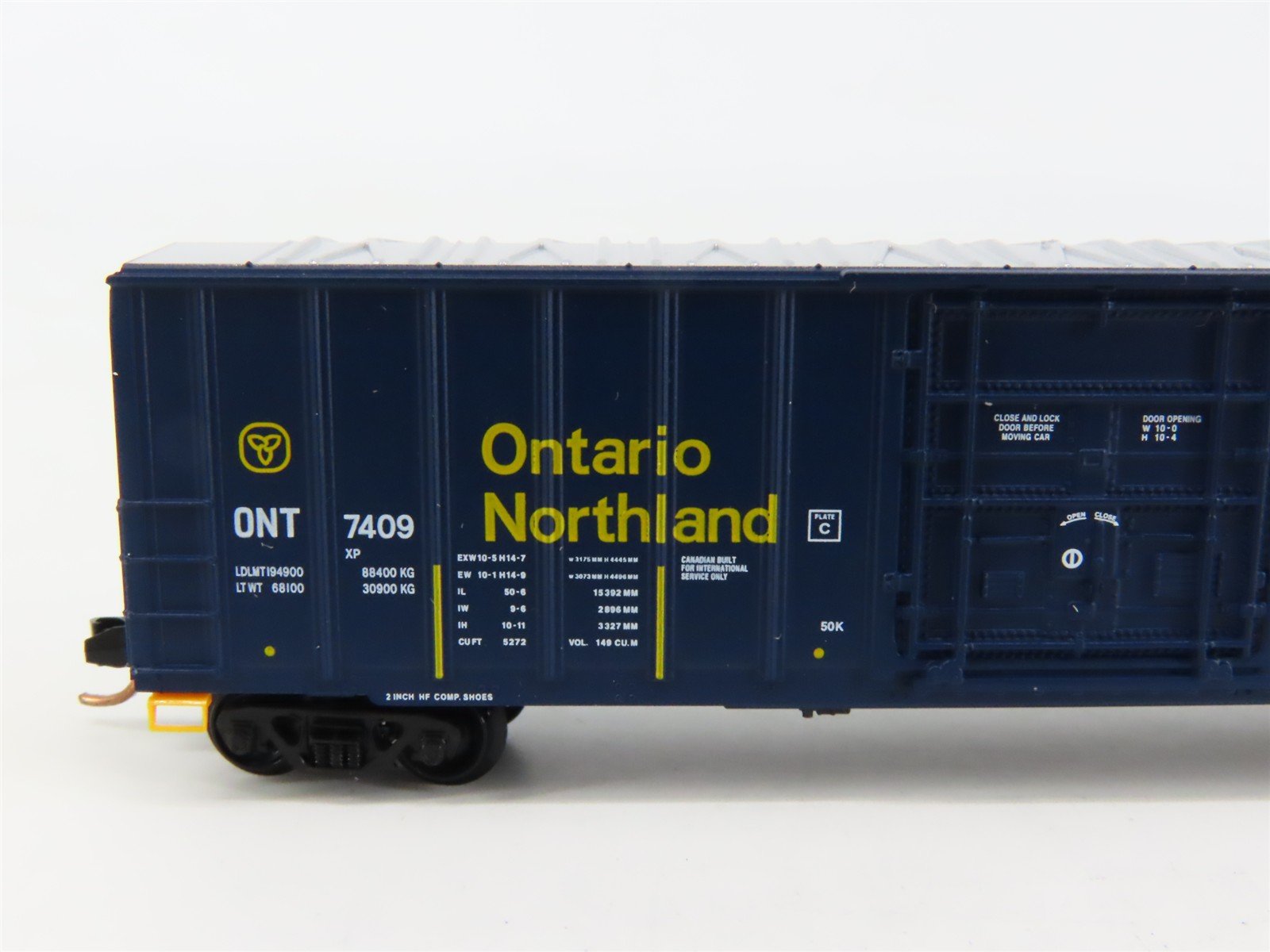 N Scale Micro-Trains 27040 ONT Ontario Northland 50' Box Car 7409 RTR