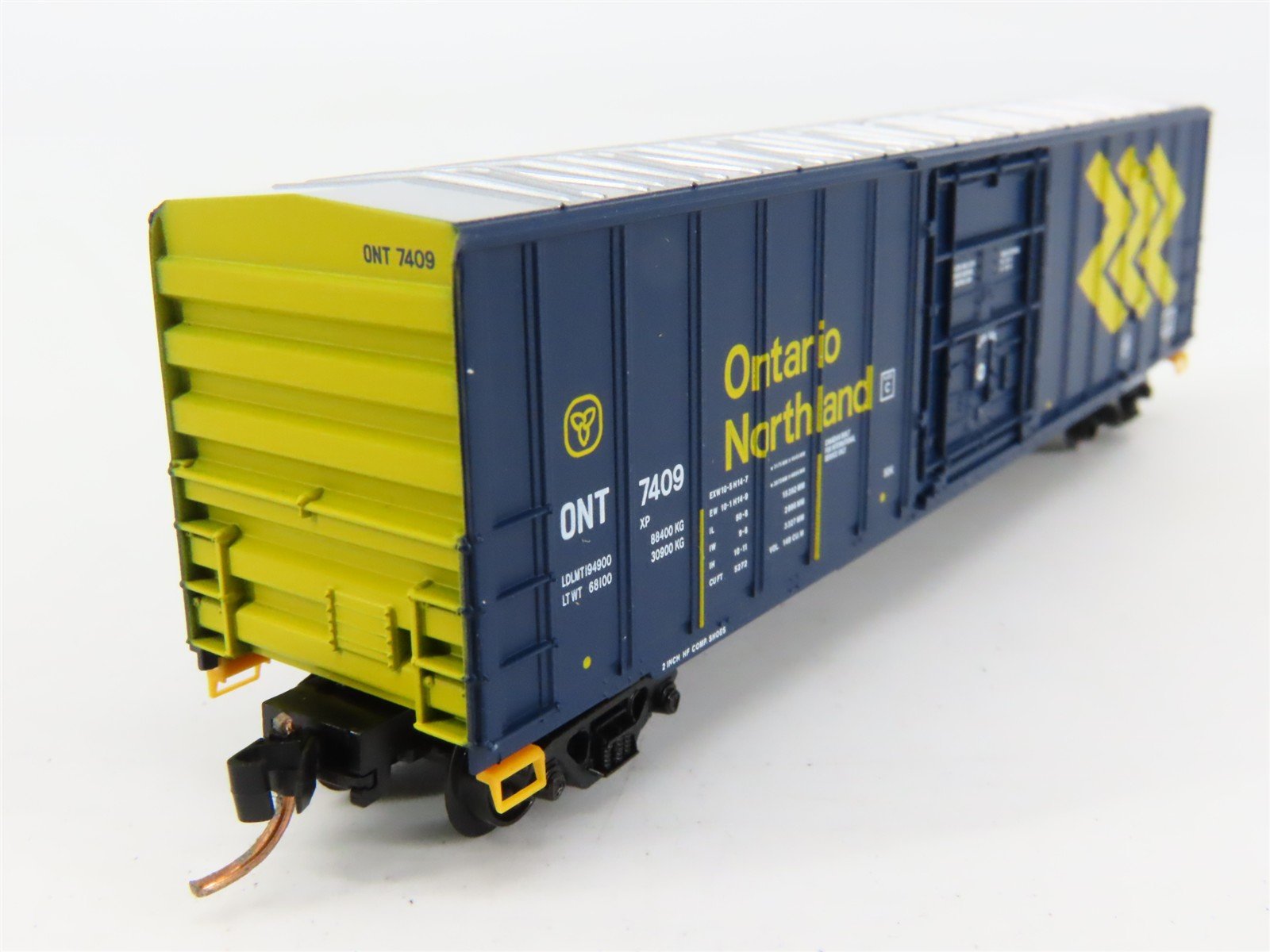 N Scale Micro-Trains 27040 ONT Ontario Northland 50' Box Car 7409 RTR