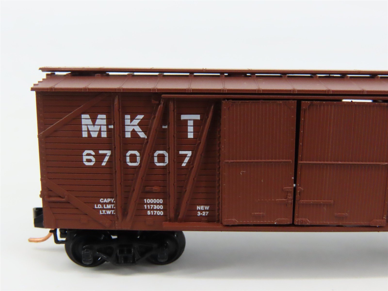 N Scale Micro-Trains 29040 MKT Missouri-Kansas-Texas 40' Box Car 67007 RTR