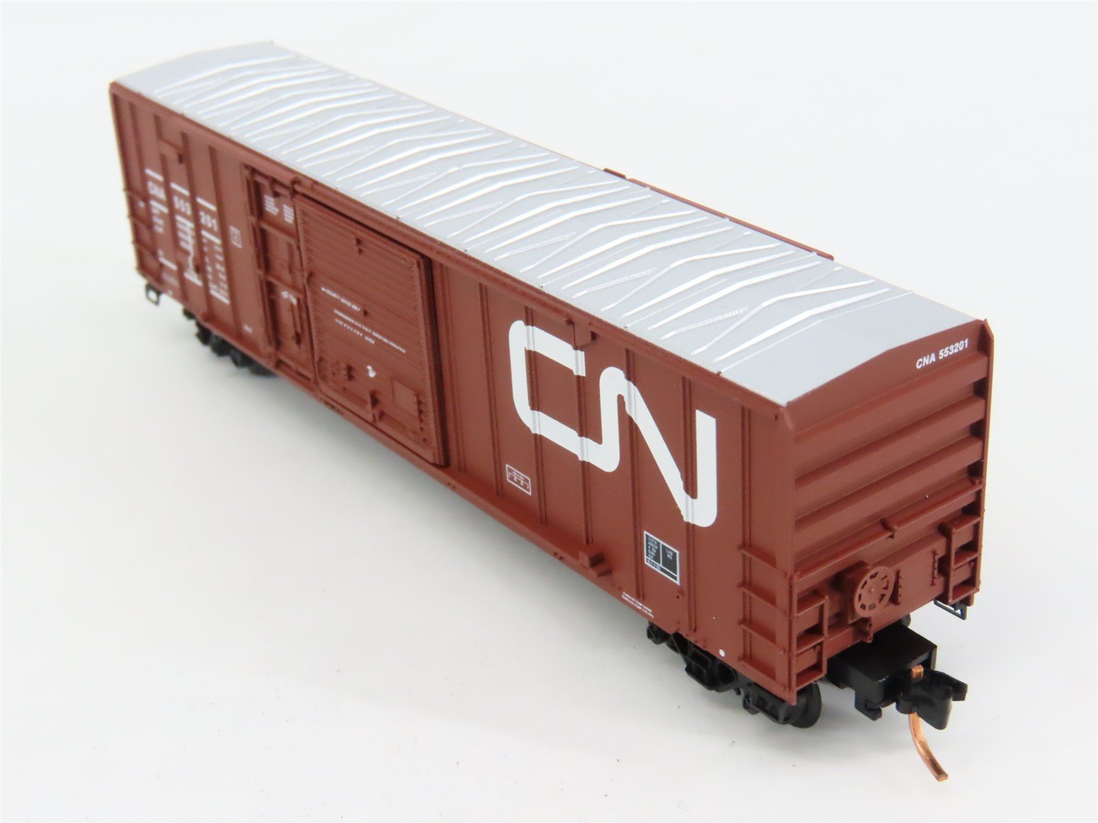 N Scale Micro-Trains 02600030 CN Canadian National 50' Box Car 553201 RTR