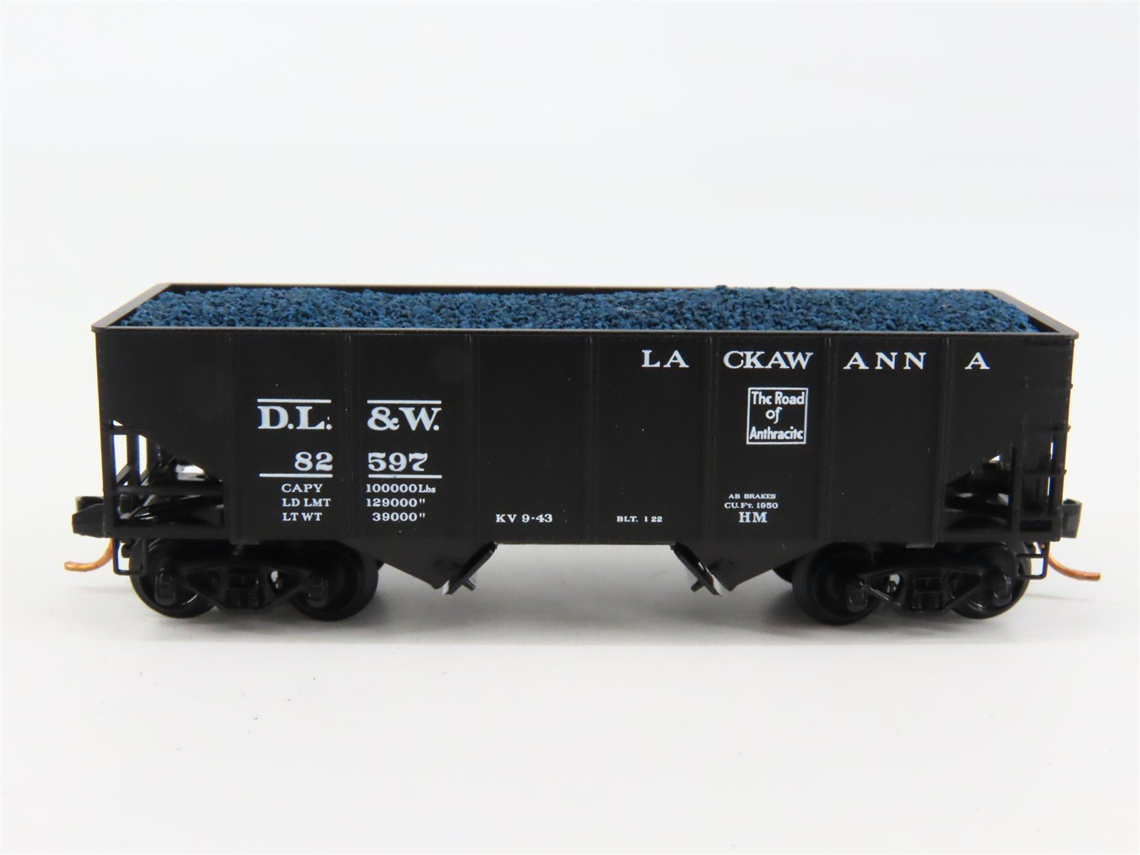 N Scale Micro-Trains 05600410 DL&W Delaware, Lackawanna & Western 33' Hopper RTR