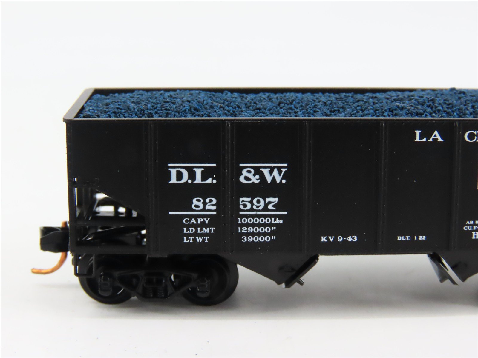 N Scale Micro-Trains 05600410 DL&W Delaware, Lackawanna & Western 33' Hopper RTR