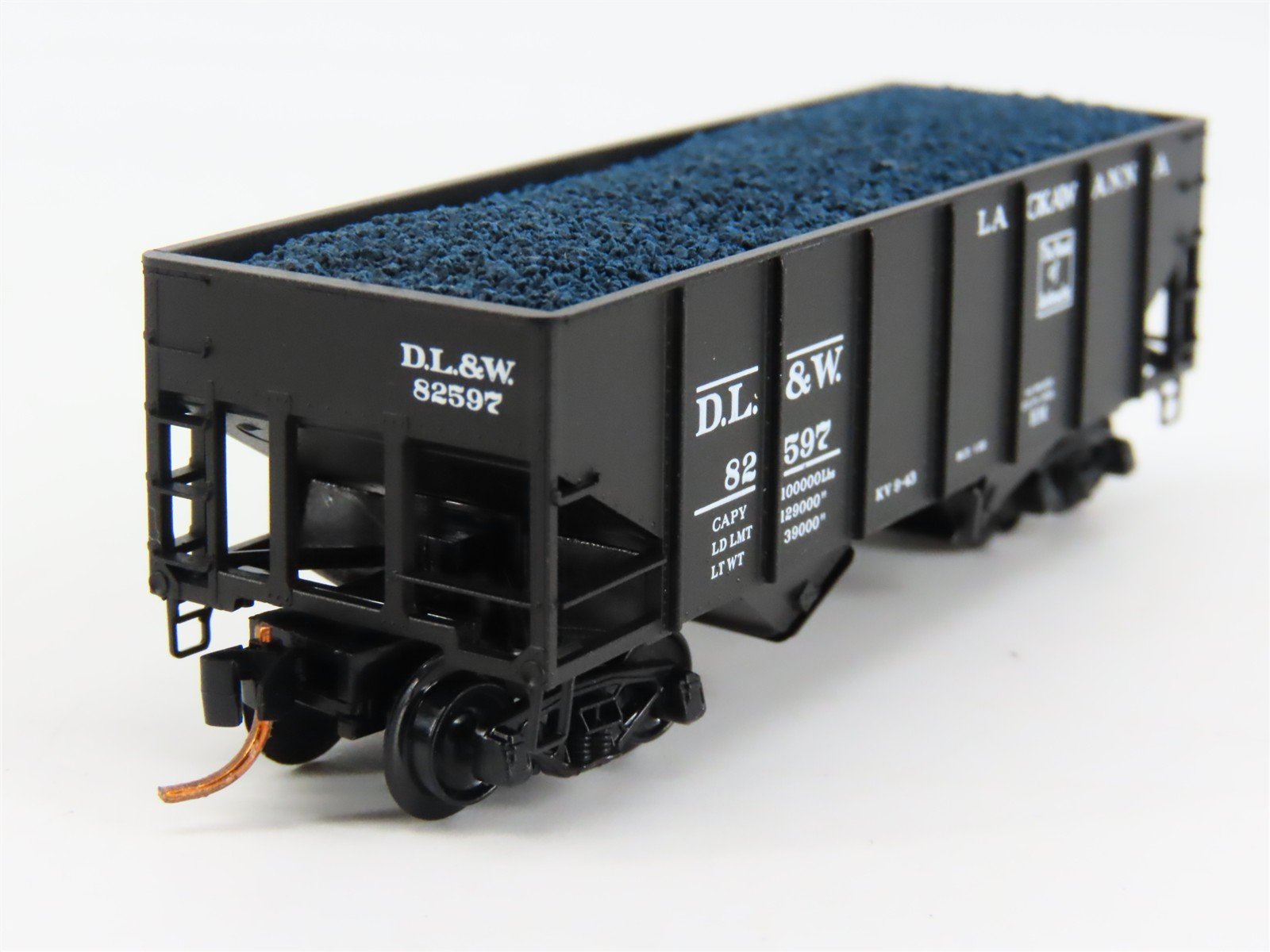 N Scale Micro-Trains 05600410 DL&W Delaware, Lackawanna & Western 33' Hopper RTR
