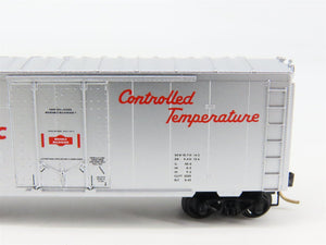 N Scale Micro-Trains 74040/3 CP Canadian Pacific 40' Box Car 285605 RTR
