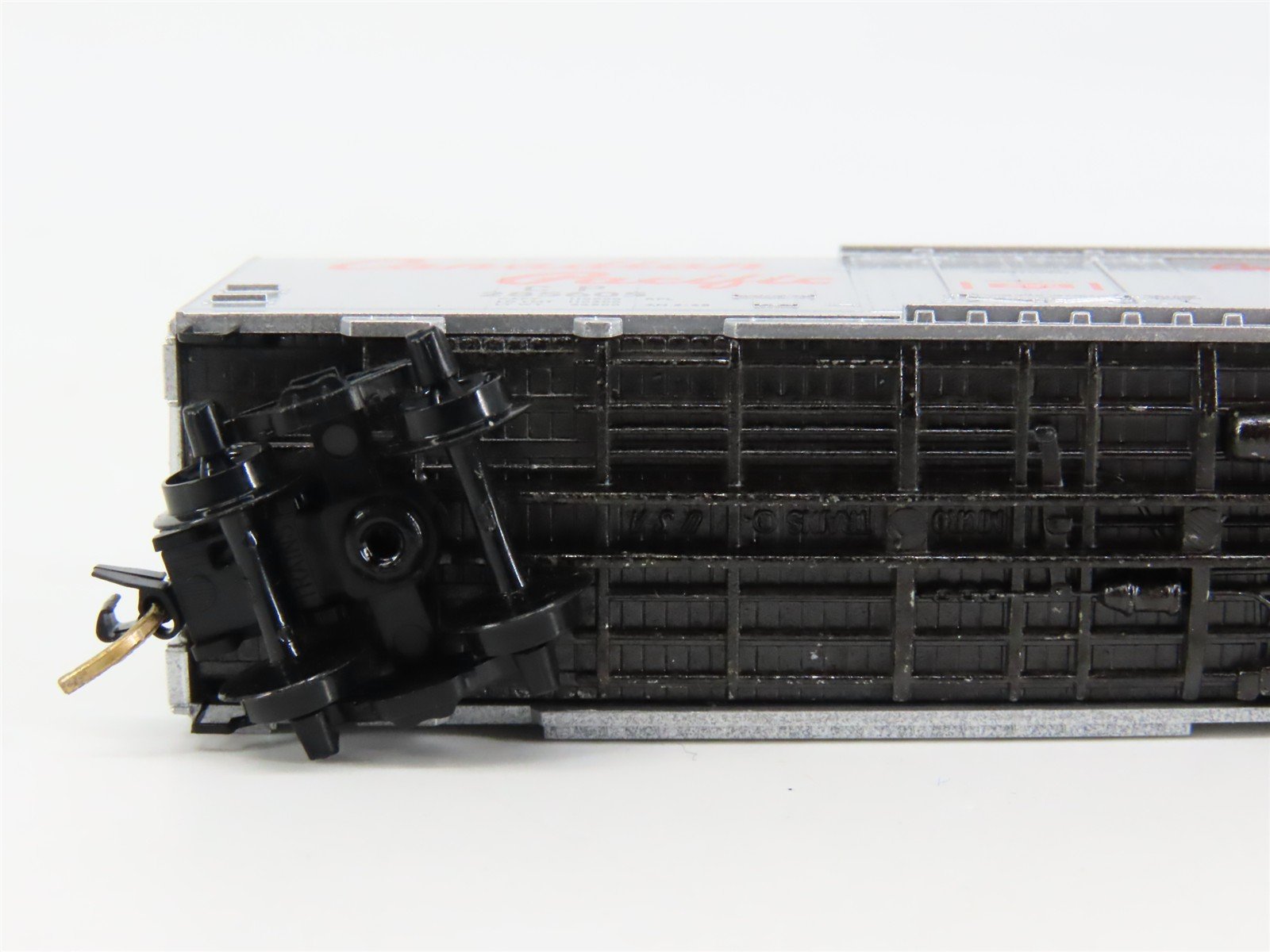 N Scale Micro-Trains 74040/3 CP Canadian Pacific 40' Box Car 285605 RTR