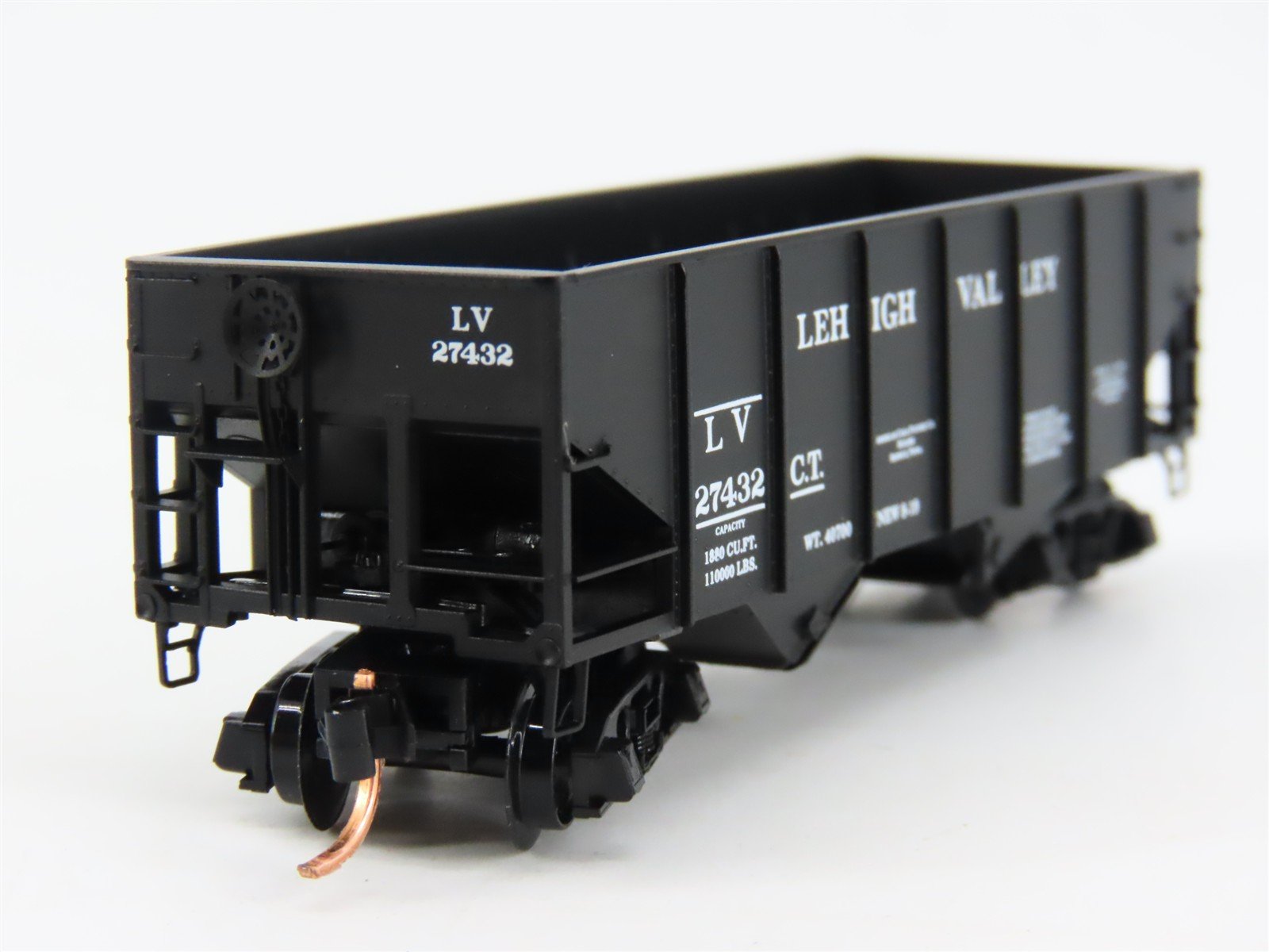 N Scale Micro-Trains 56330 LV Lehigh Valley 33' Hopper 27432 RTR