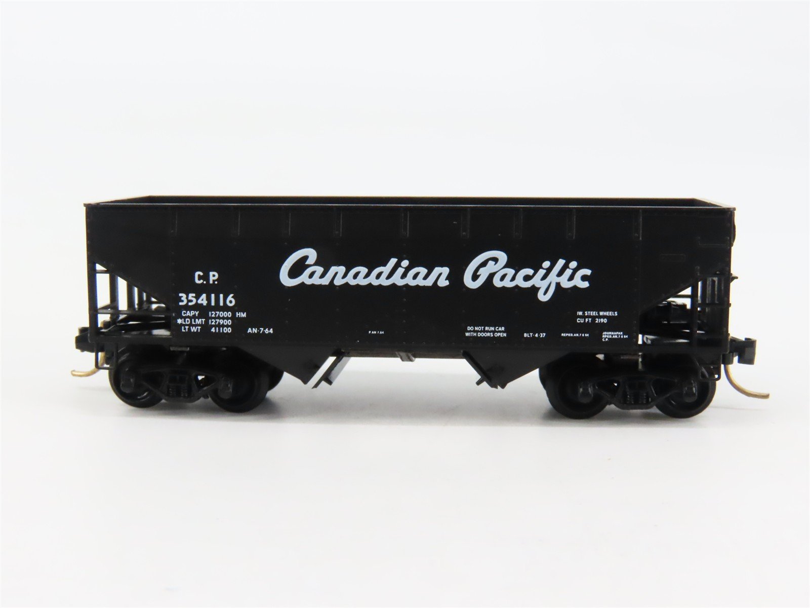 N Scale Micro-Trains 55410 CP Canadian Pacific 33' Hopper 354116 RTR