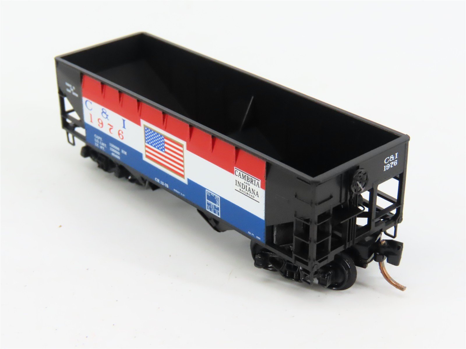 N Scale Micro-Trains 55430 C&I Cambria & Indiana 33' Hopper 1976 RTR