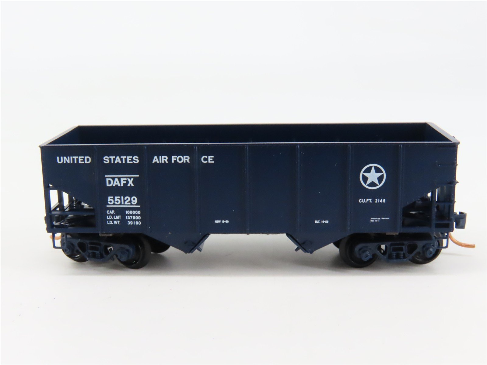 N Scale Micro-Trains 56120 DAFX United States Air Force 33' Hopper 55129 RTR