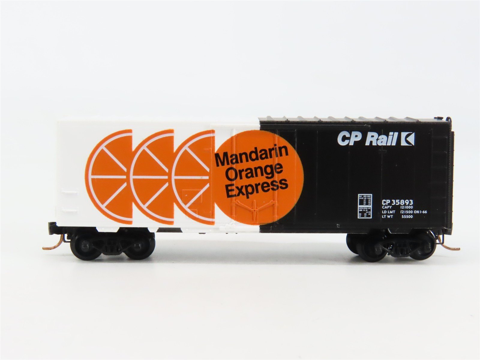 N Scale Micro-Trains 74020 CP Rail 40' Box Car 35893 RTR