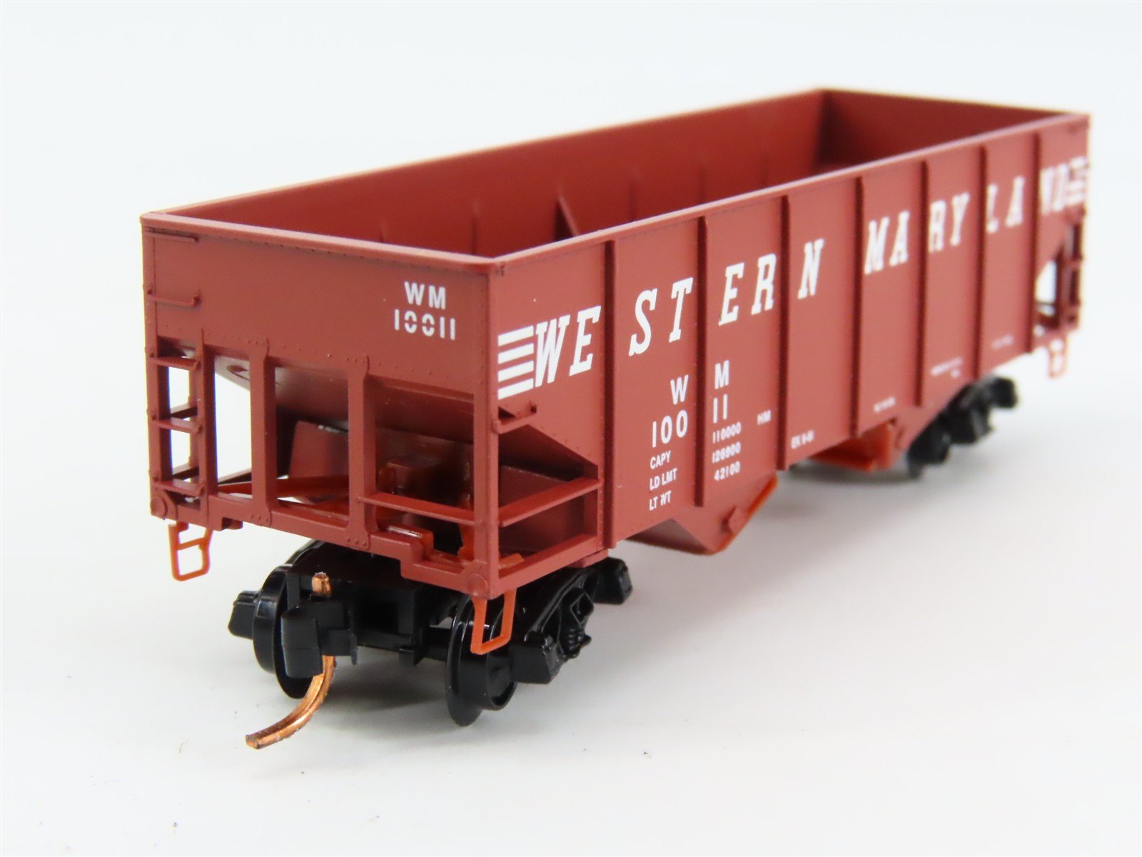 N Scale Micro-Trains 05600110 WM Western Maryland 33' Hopper 10011 RTR