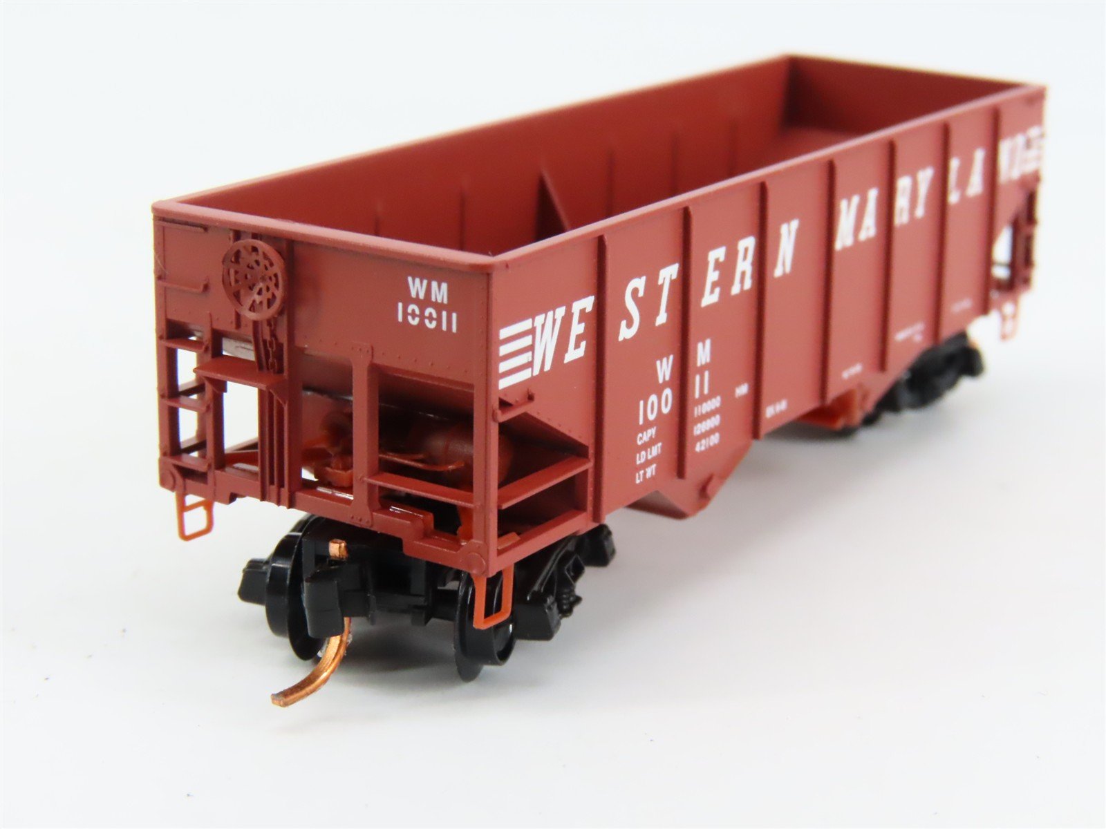 N Scale Micro-Trains 05600110 WM Western Maryland 33' Hopper 10011 RTR