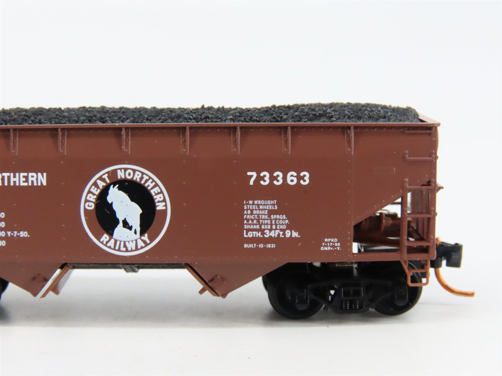 N Scale Micro-Trains 05500060 GN Great Northern 33' Hopper 73363 RTR