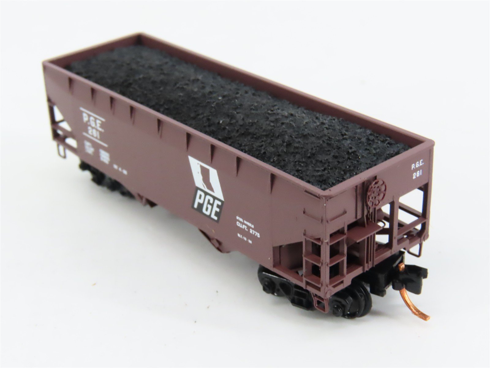 N Scale Micro-Trains 05500440 PGE Pacific Great Eastern 33' Hopper 261 RTR