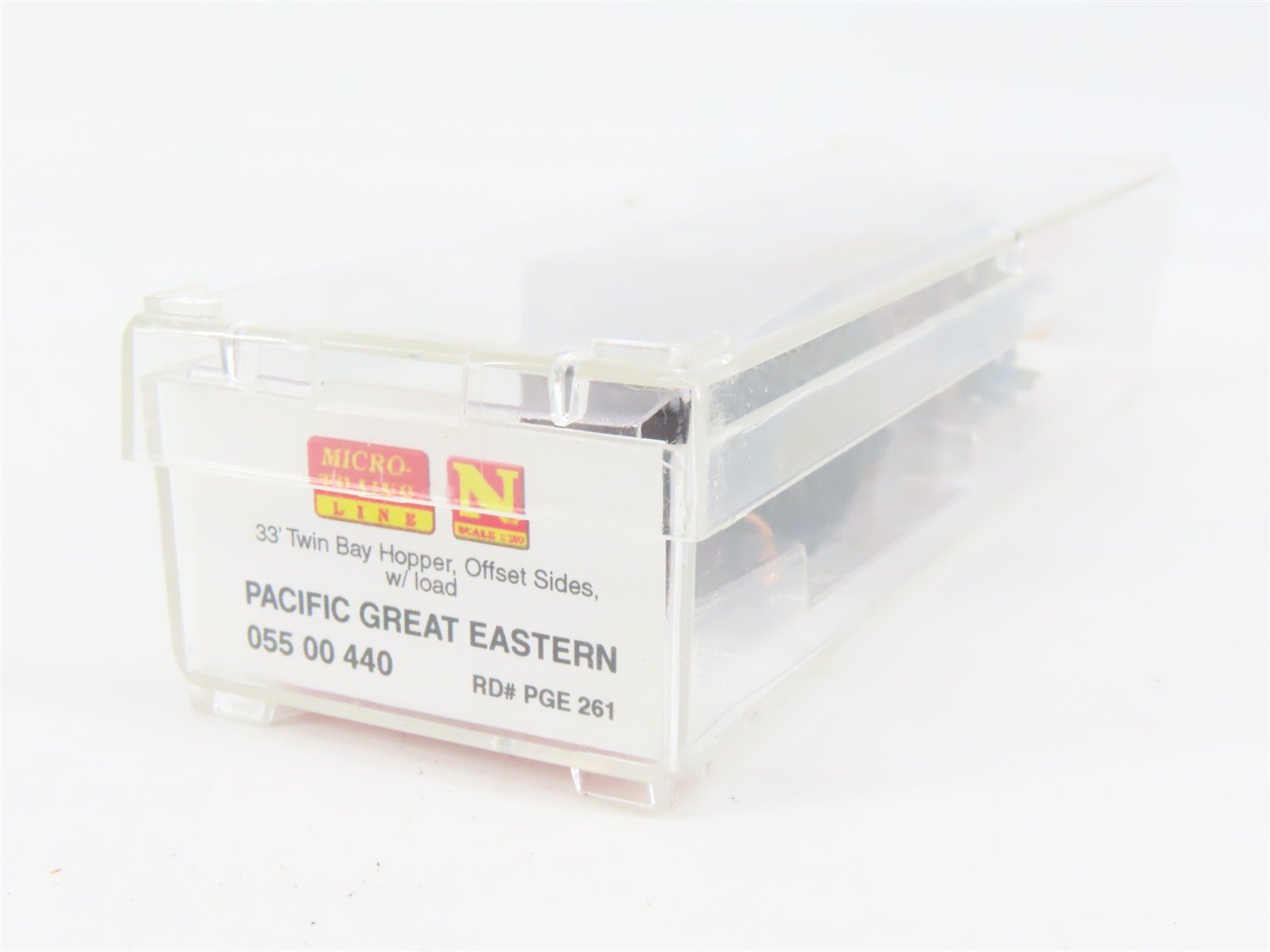 N Scale Micro-Trains 05500440 PGE Pacific Great Eastern 33' Hopper 261 RTR