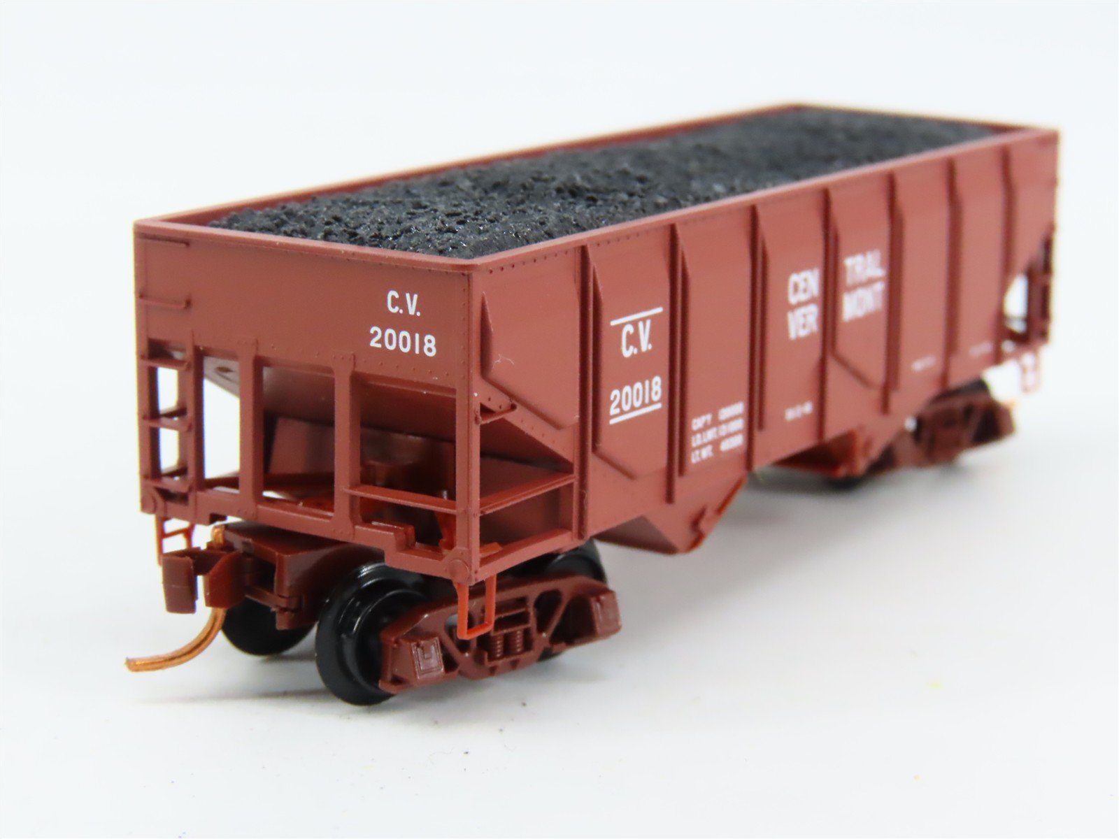 N Scale Micro-Trains 08500060 CV Central Vermont 33' Hopper 20018 RTR