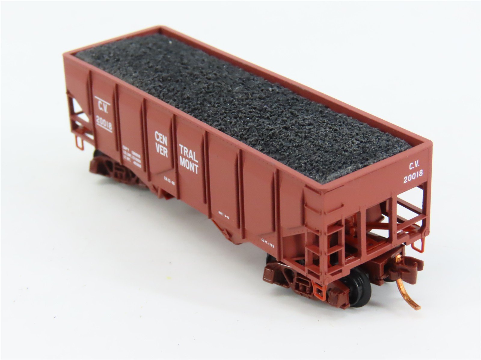 N Scale Micro-Trains 08500060 CV Central Vermont 33' Hopper 20018 RTR
