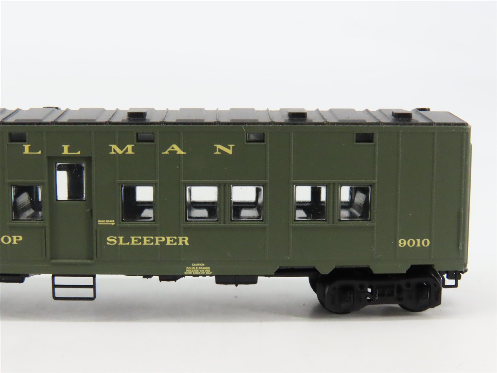 N Scale Micro-Trains 05500320 Pullman Sleeper 9010 RTR