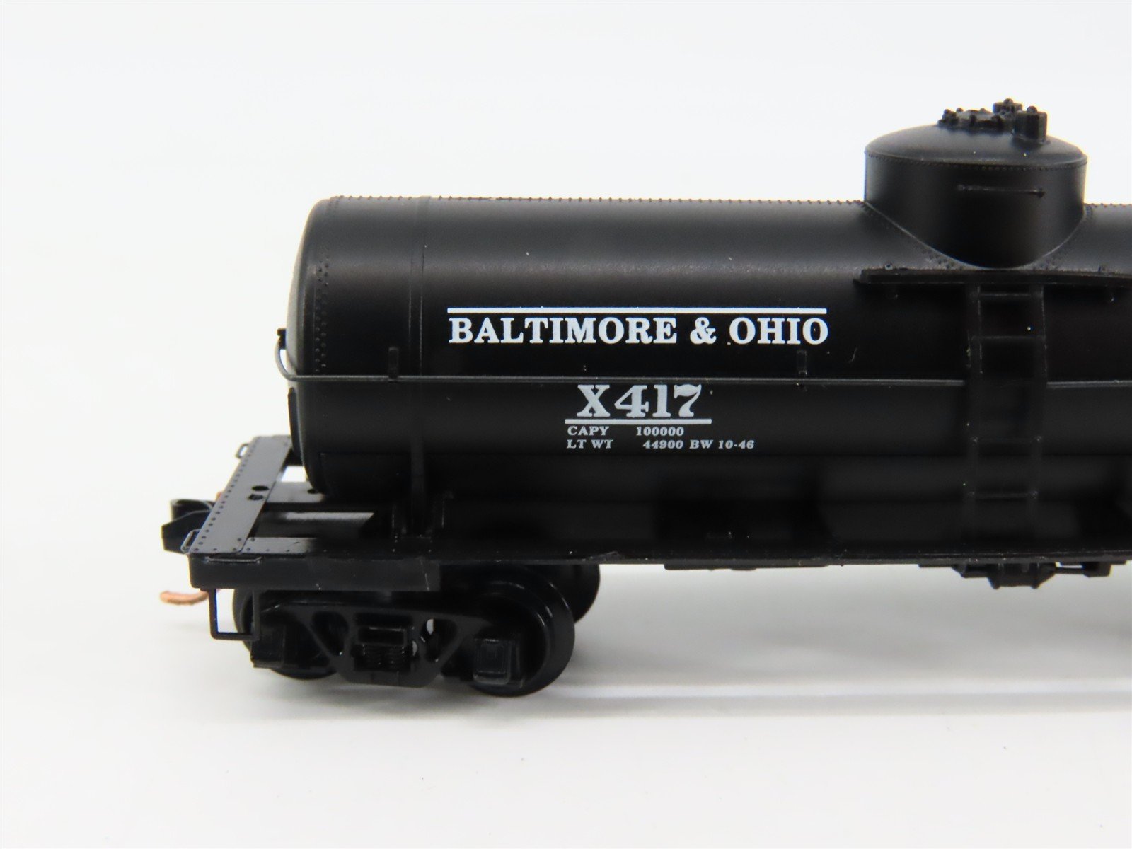 N Scale Micro-Trains 65020 B&O Baltimore & Ohio 39' Tank Car X417 RTR