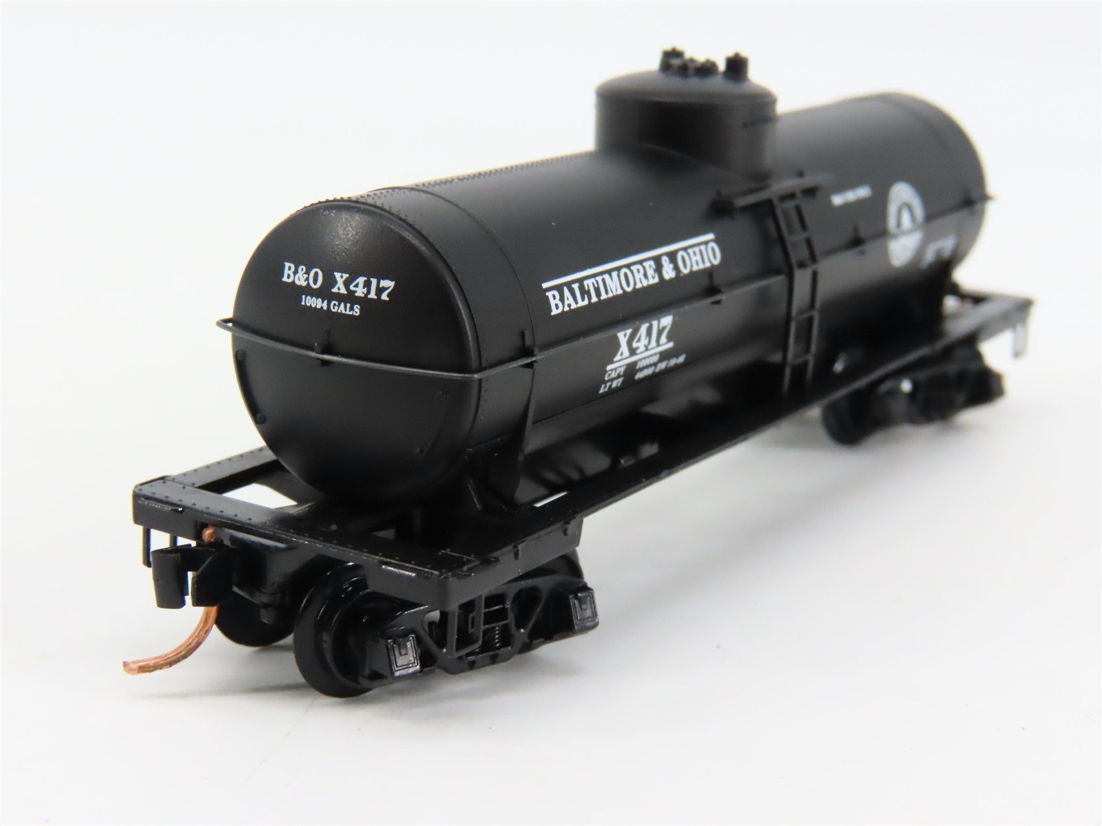N Scale Micro-Trains 65020 B&O Baltimore & Ohio 39' Tank Car X417 RTR