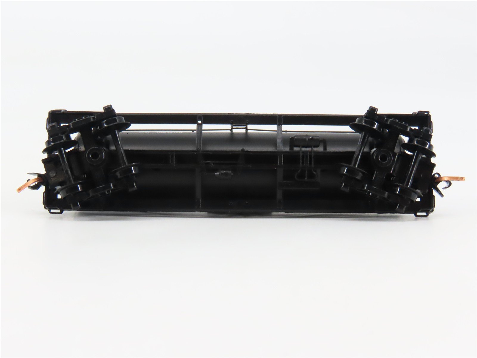 N Scale Micro-Trains 65020 B&O Baltimore & Ohio 39' Tank Car X417 RTR