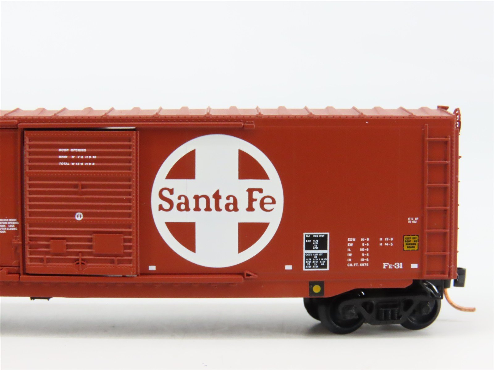 N Scale Micro-Trains 76030 ATSF Santa Fe 50' Box Car 49635 RTR
