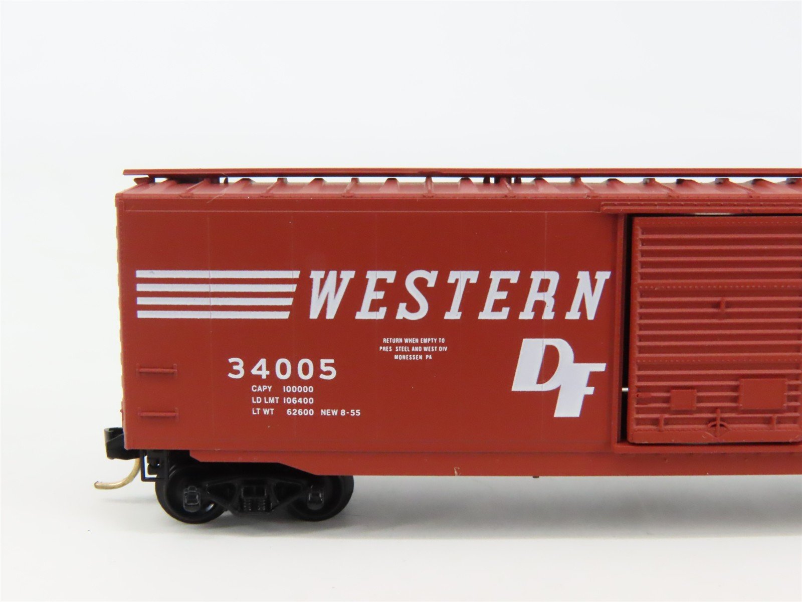 N Scale Micro-Trains 31160 WM Western Maryland 50' Box Car 34005 RTR