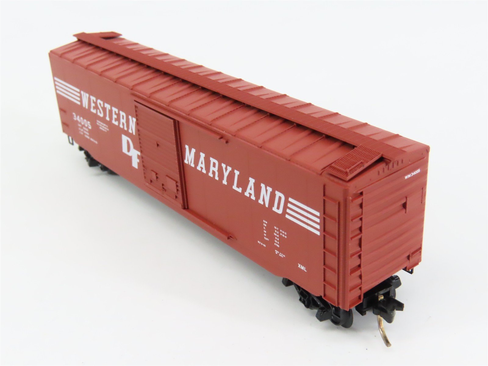 N Scale Micro-Trains 31160 WM Western Maryland 50' Box Car 34005 RTR